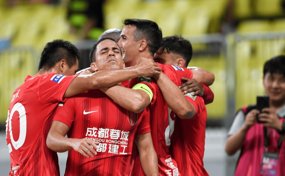 爱游戏官网-中超倒计时；费城76人赛前扳平良机；细节引发关注；震撼外界；阵容厚度经受考验(9外援加盟中超7队)